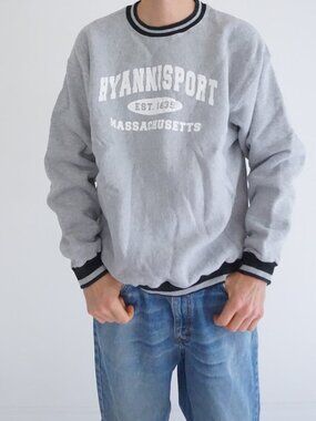Vintage Lee Grey Yarmouth Massachusetts Spell Out Crewneck Sweatshirt Made US XL
